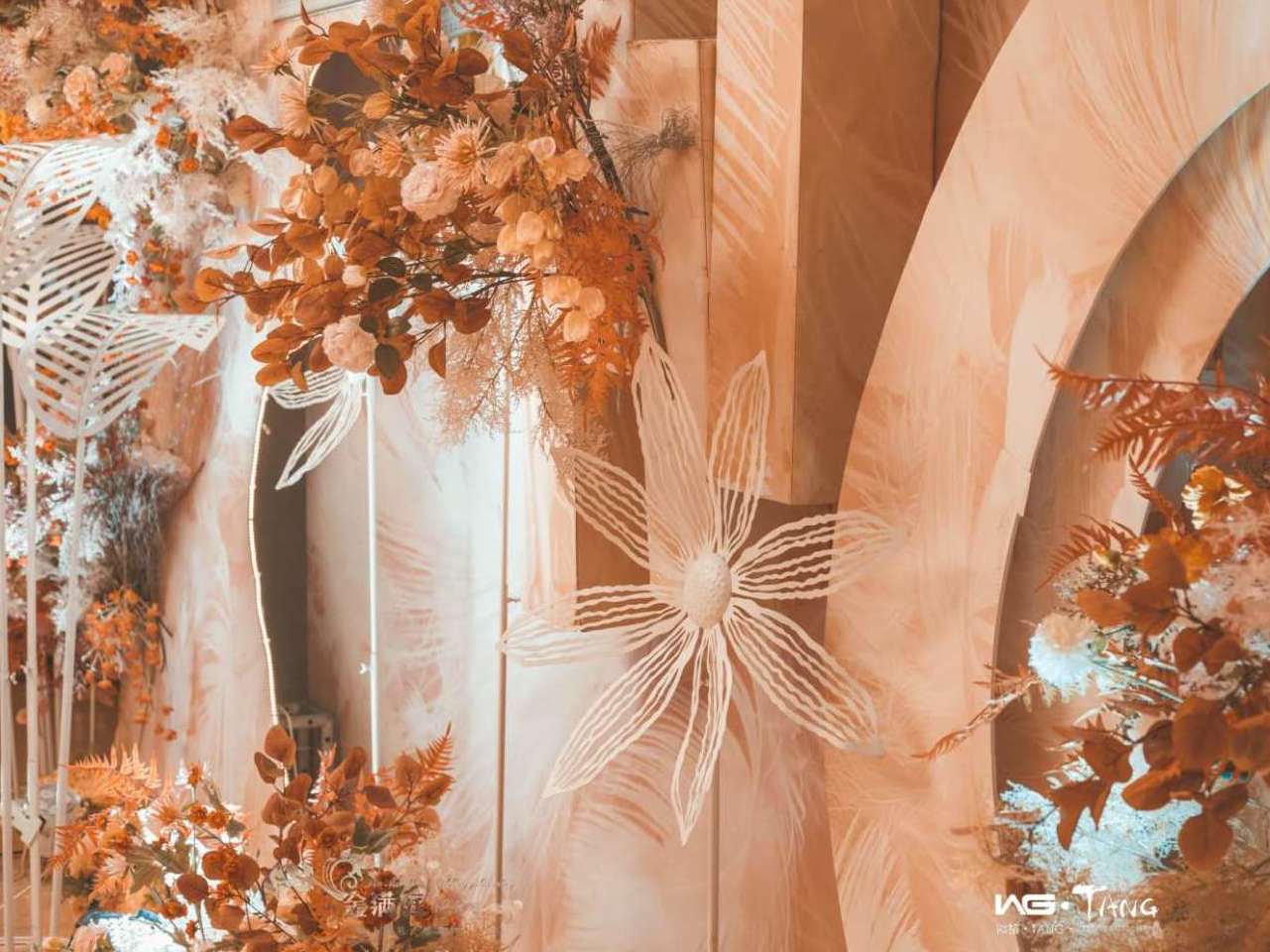 铜陵金满庭婚礼中档宴会厅婚礼5999元