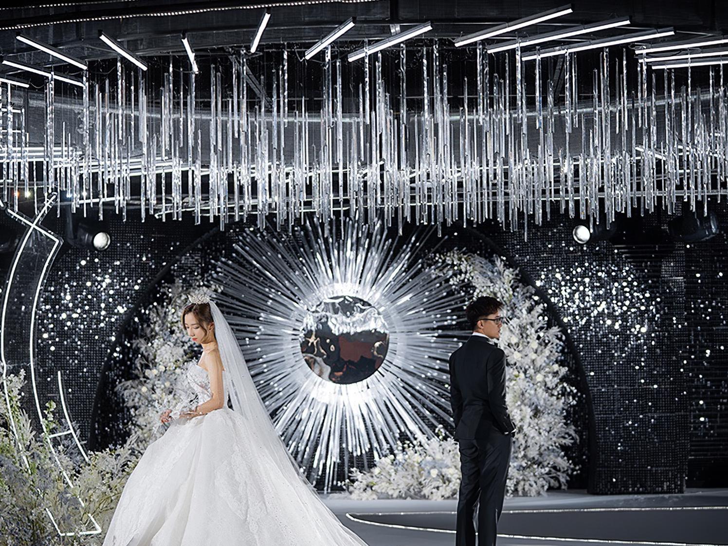 【拉菲婚礼】爆款大气高端白色婚礼限量抢购中~~~