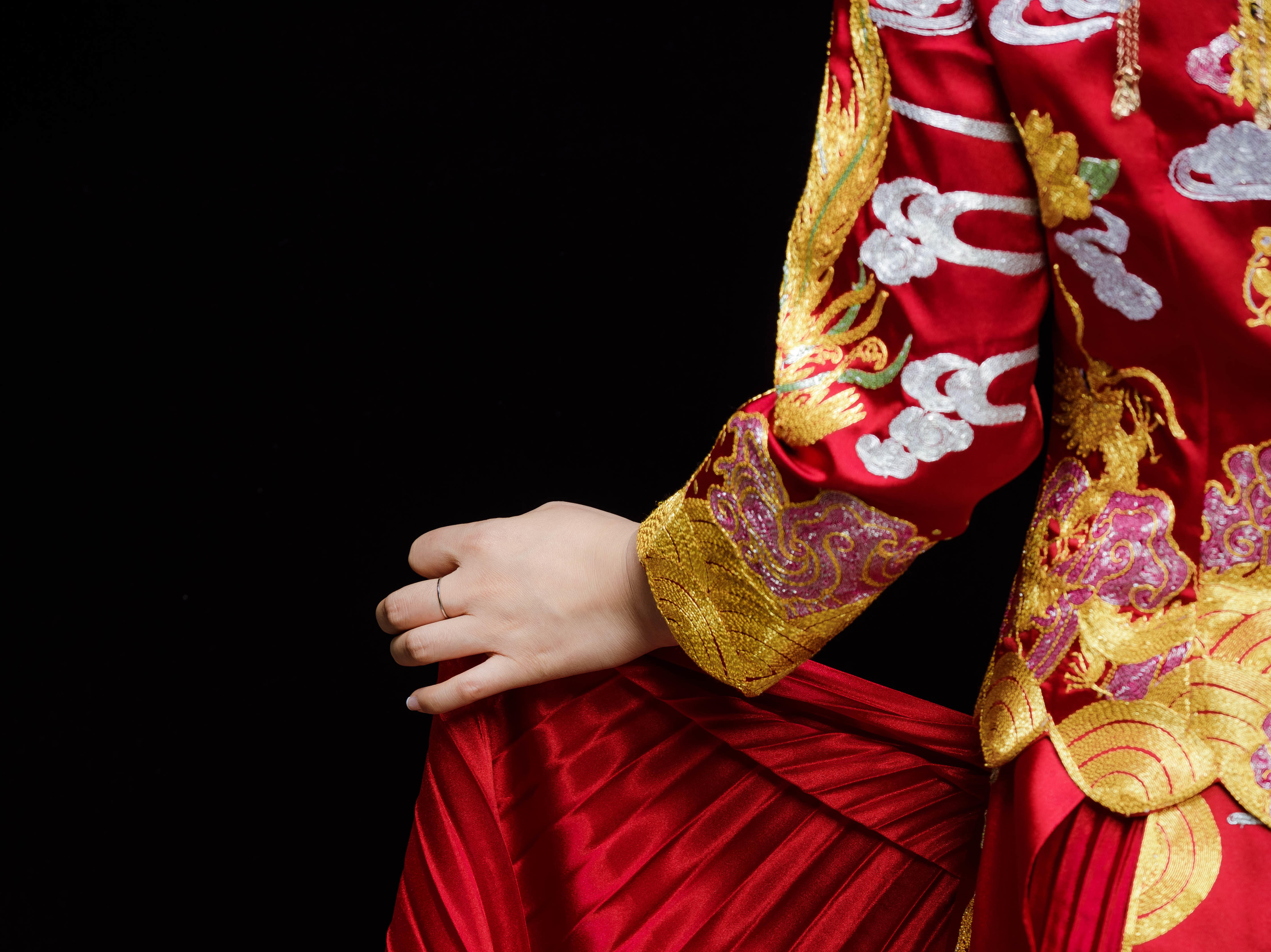 【超值租赁】3件套租赁 满3000送灰姑娘水晶鞋