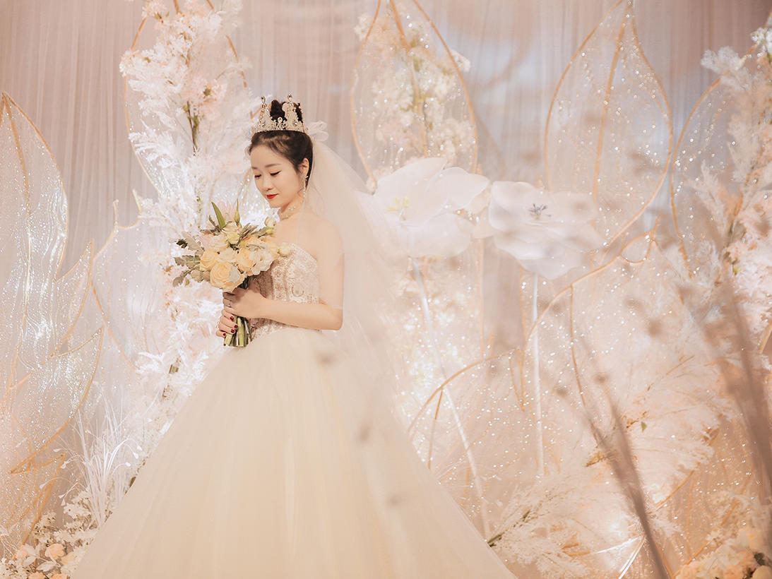 高雅香槟色婚礼 【日记】赠送主持可挑选