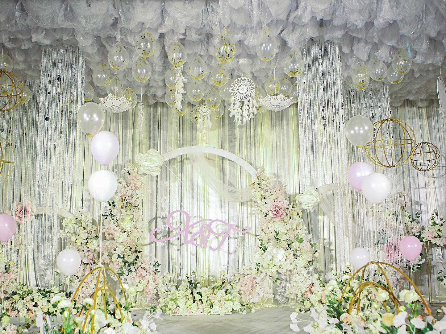 简约 ，大气，气球，小清新