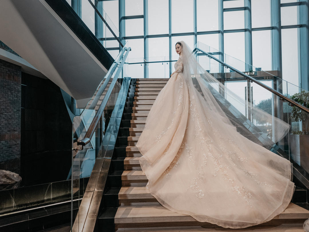 设计师系列主纱＋出门纱＋手工马来褂＋明星定制西服