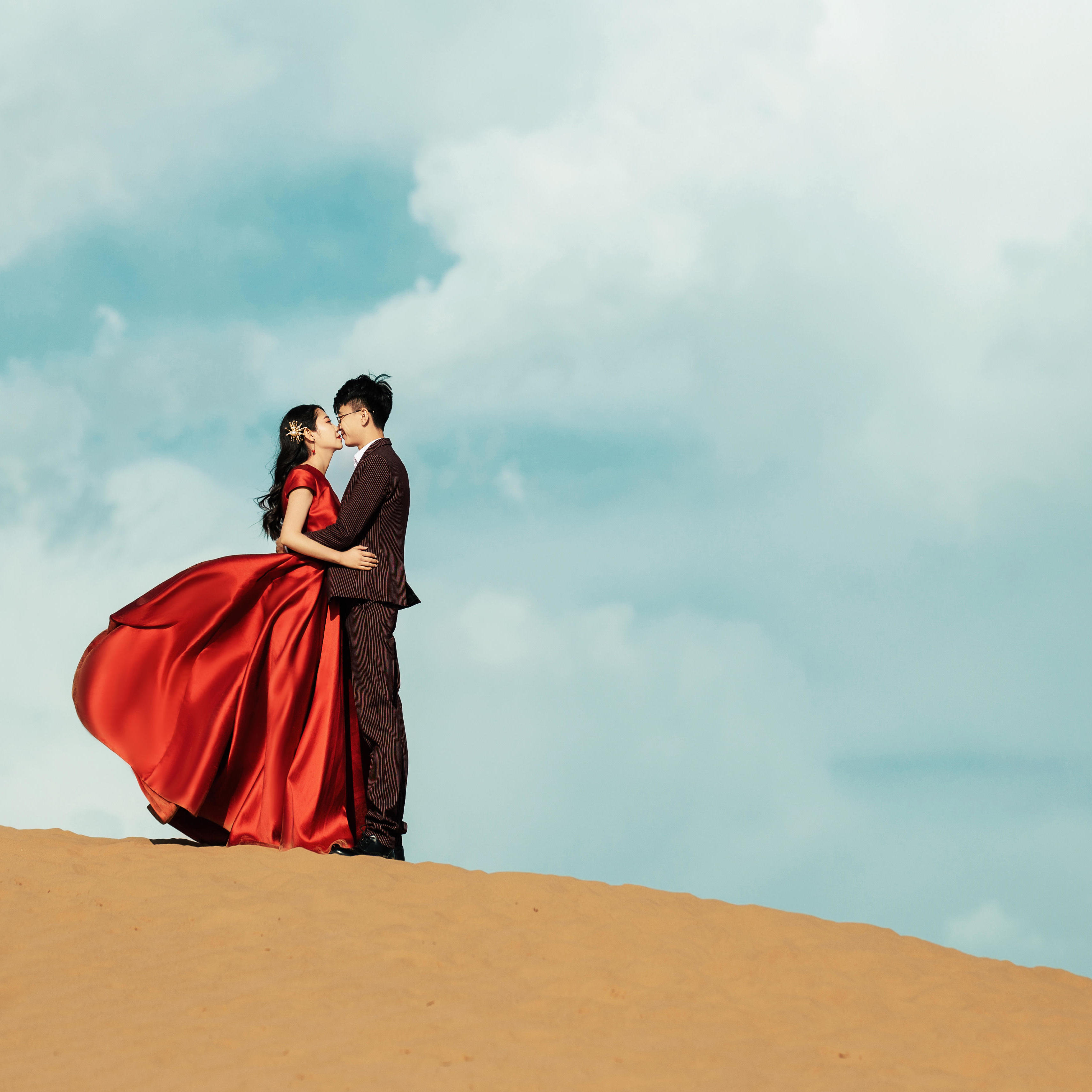 青海湖、公路、沙漠清新主义