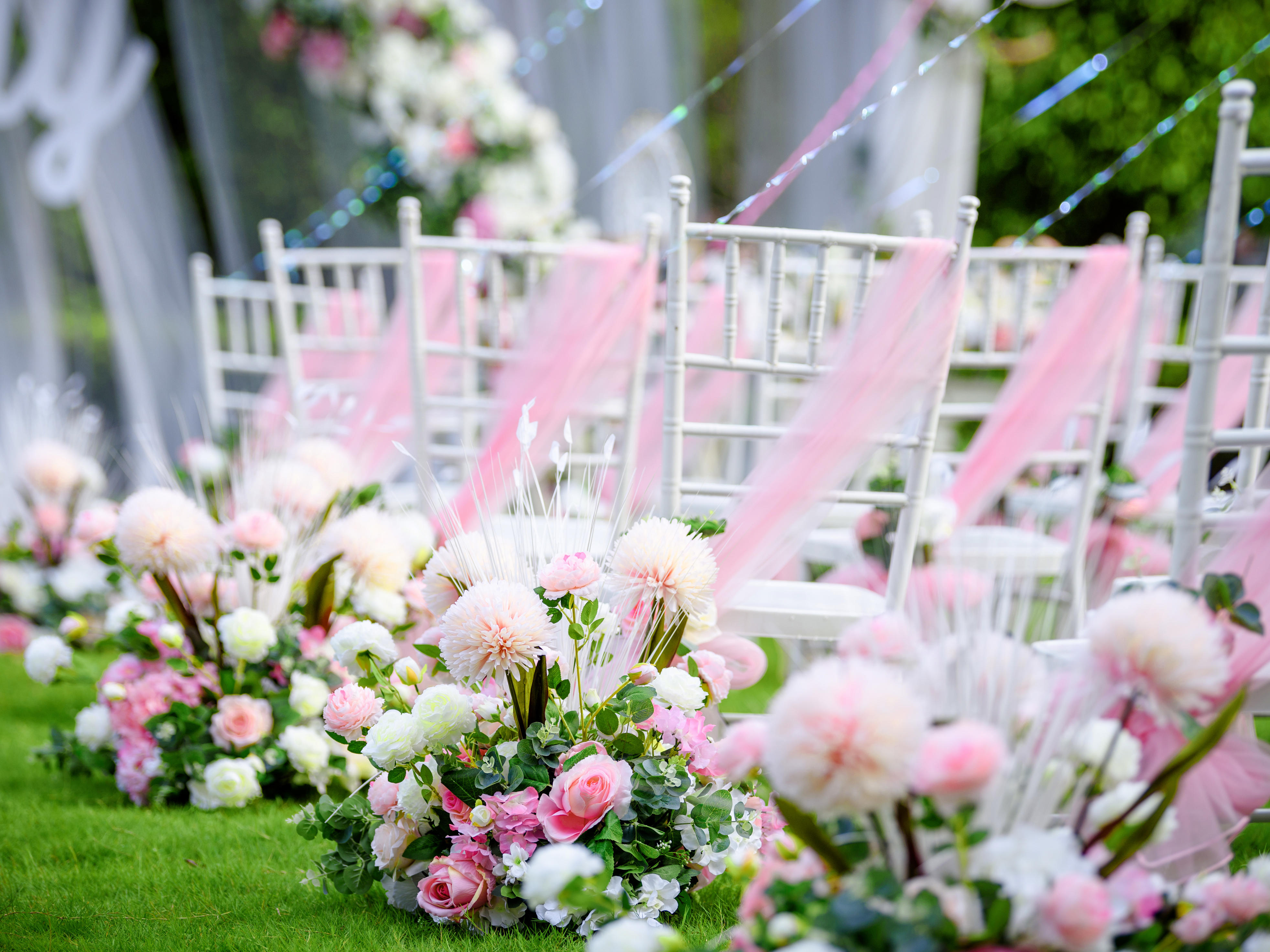 拉文德户外婚礼 预算1万+ 现场超美超仙哦