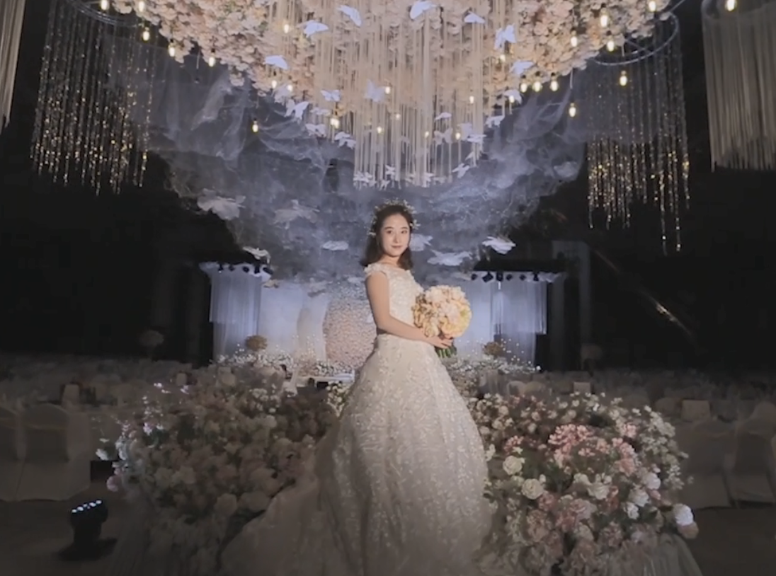 【红妆婚礼定制】皇冠假日精致香槟色系