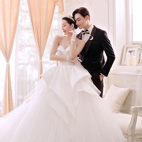 轻奢仪式 | 韩式、森系高端唯美婚纱照