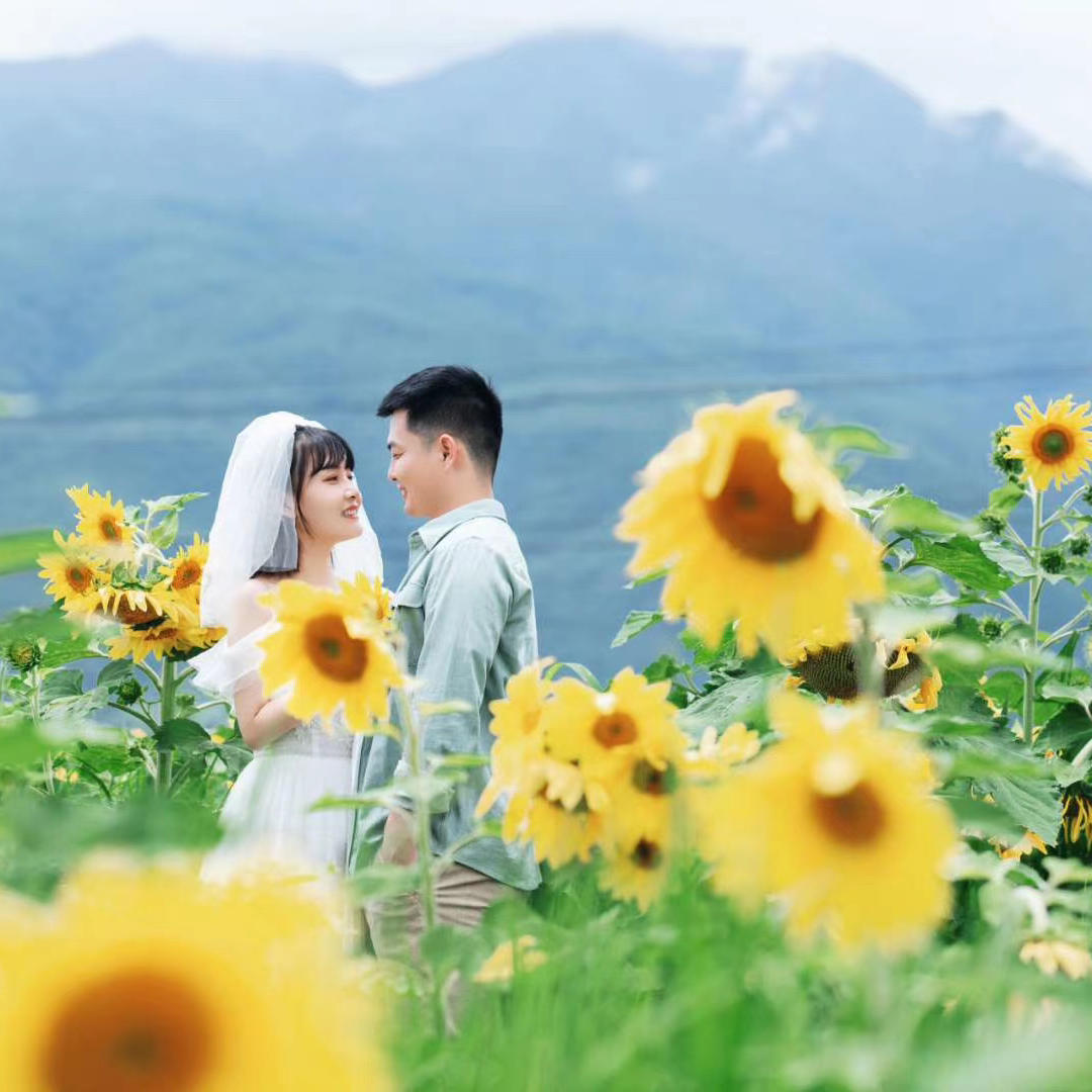 【穿上婚纱去旅行】云南旅拍仅需5999