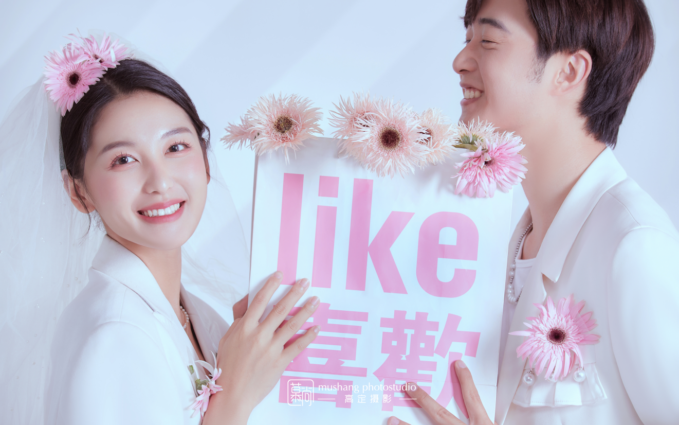 在纯色的空间下，化简为繁。