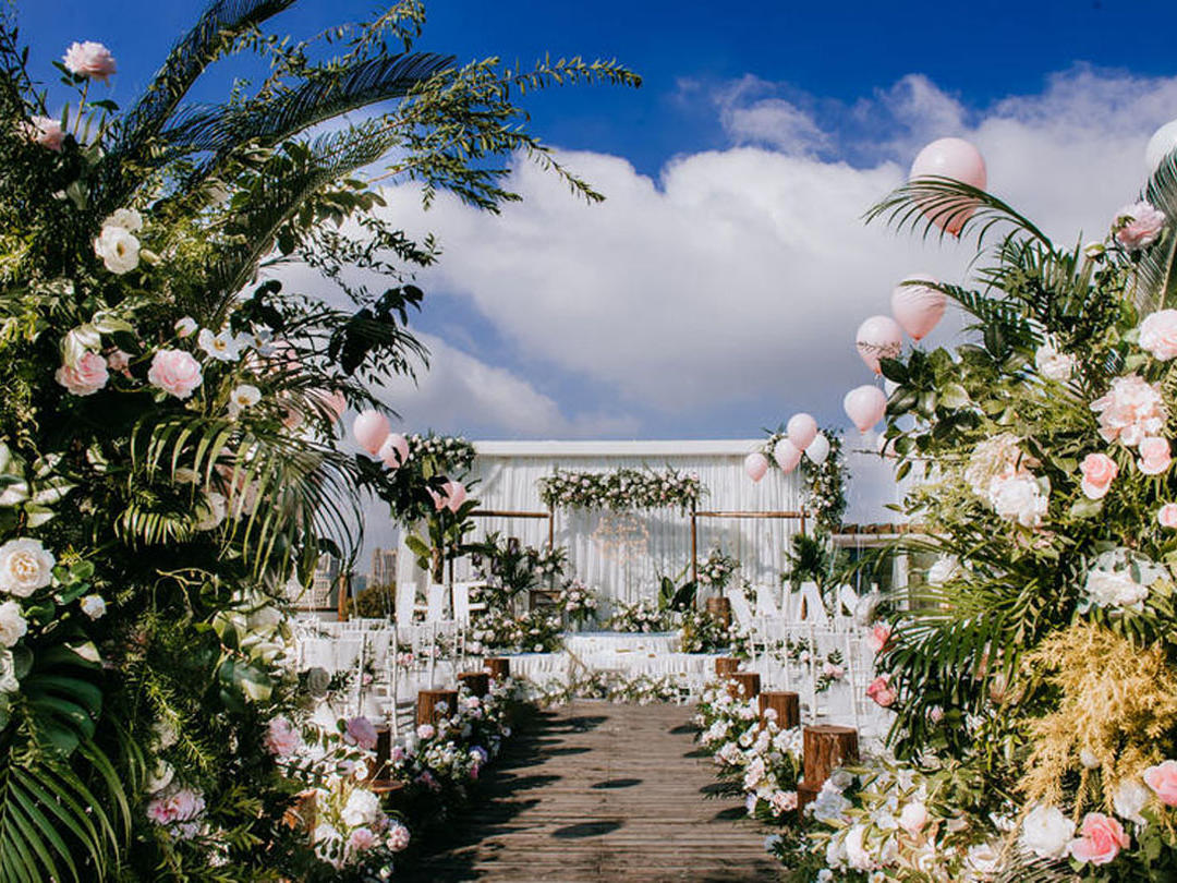 粉白色唯美户外婚礼 ·  2020必选