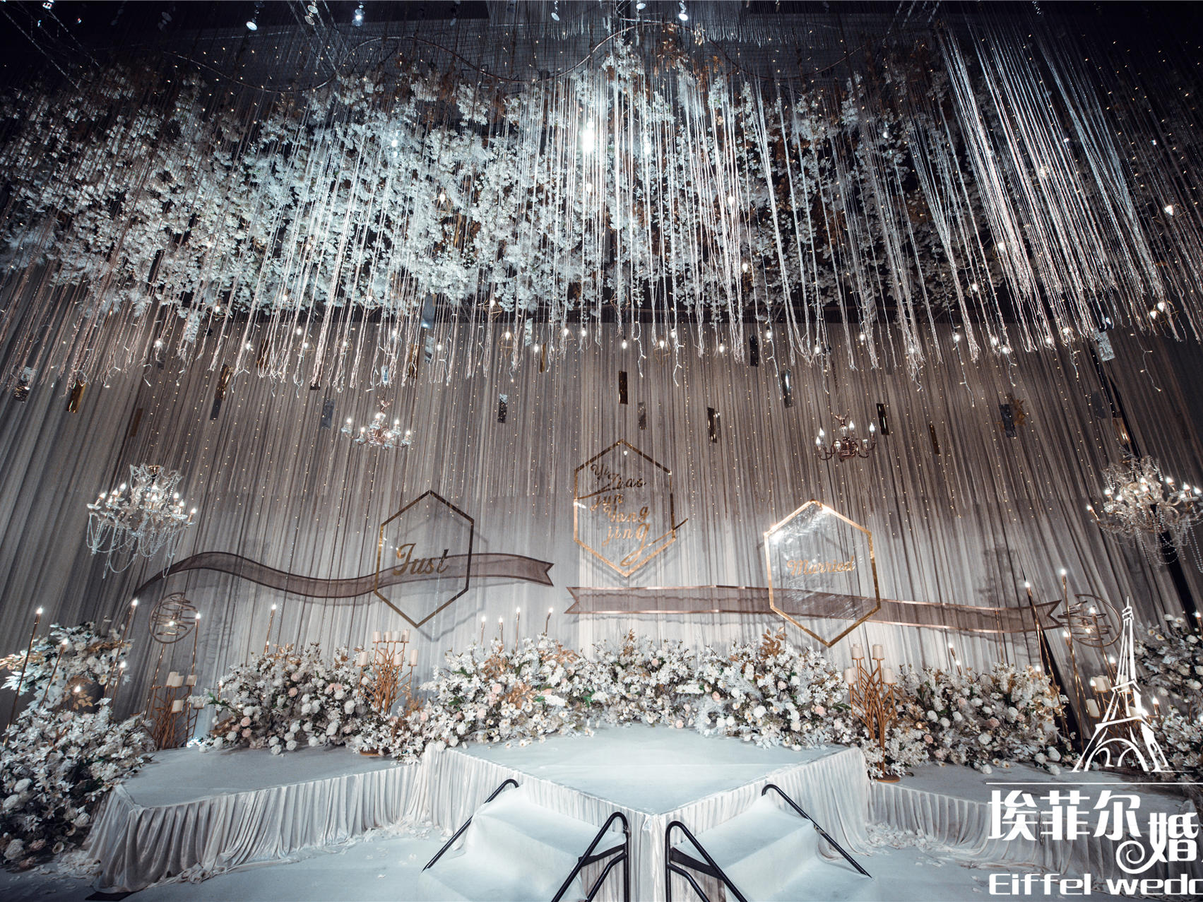 【萧山埃菲尔婚庆】香槟白梦幻西式婚礼