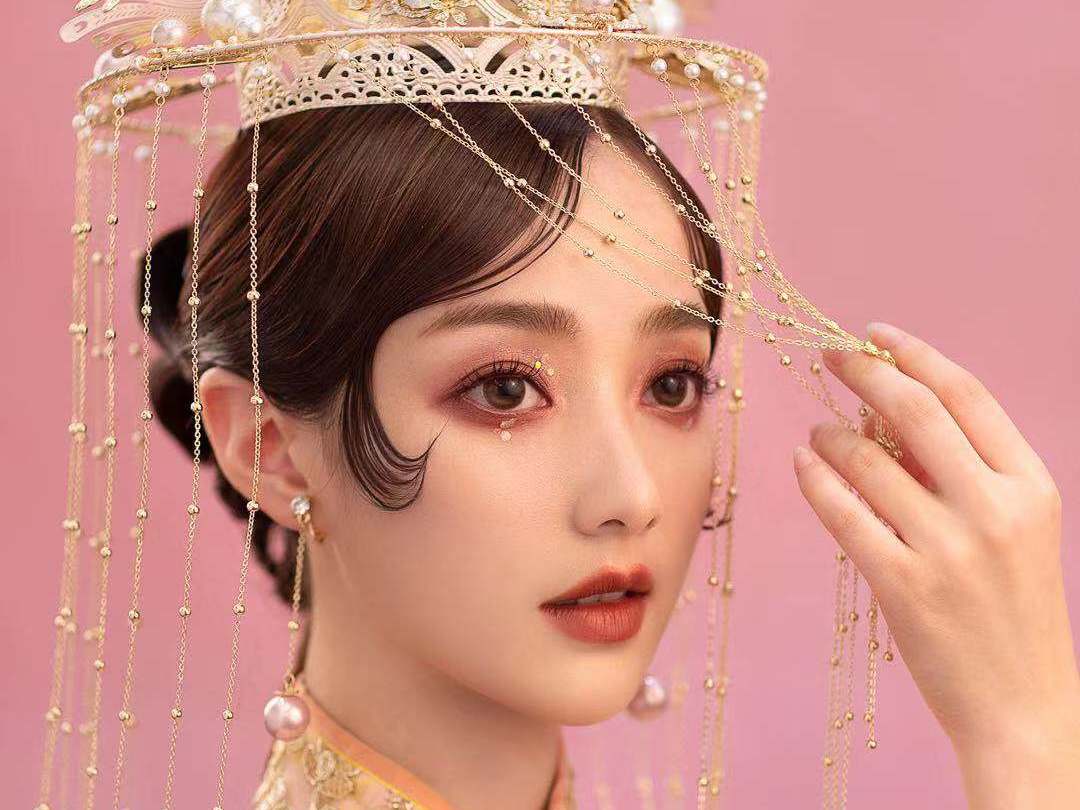 总监化妆师全程跟妆3套森系唯美妆容