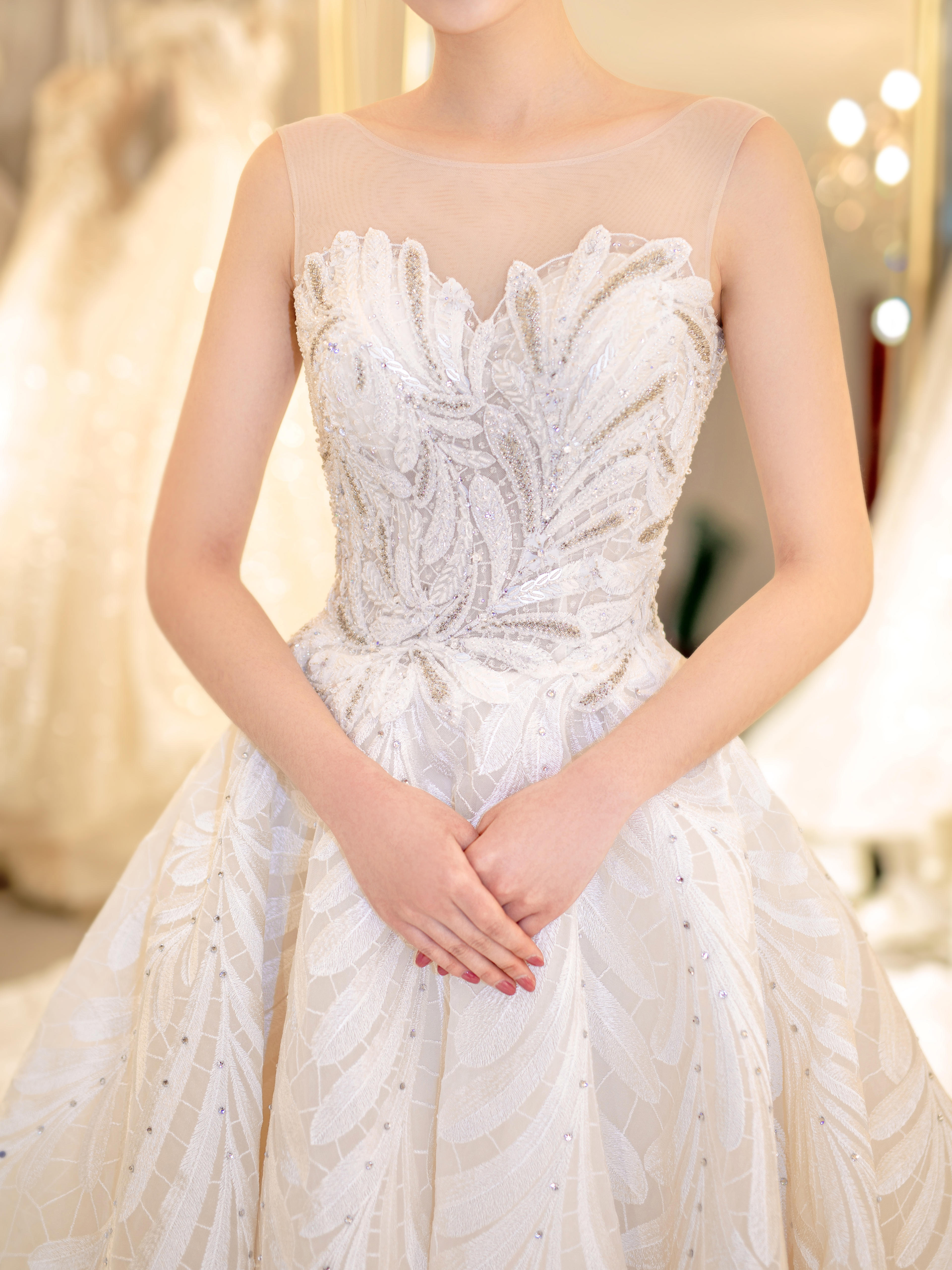 【豪华套餐 】私人定制婚纱+秀禾+礼服