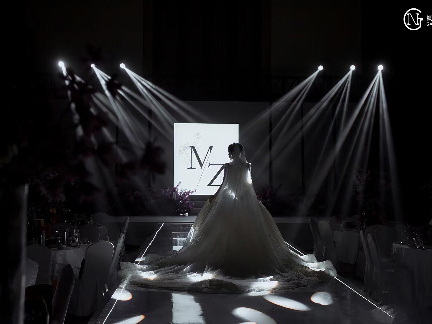 概念婚礼高级感秀场风质感婚礼