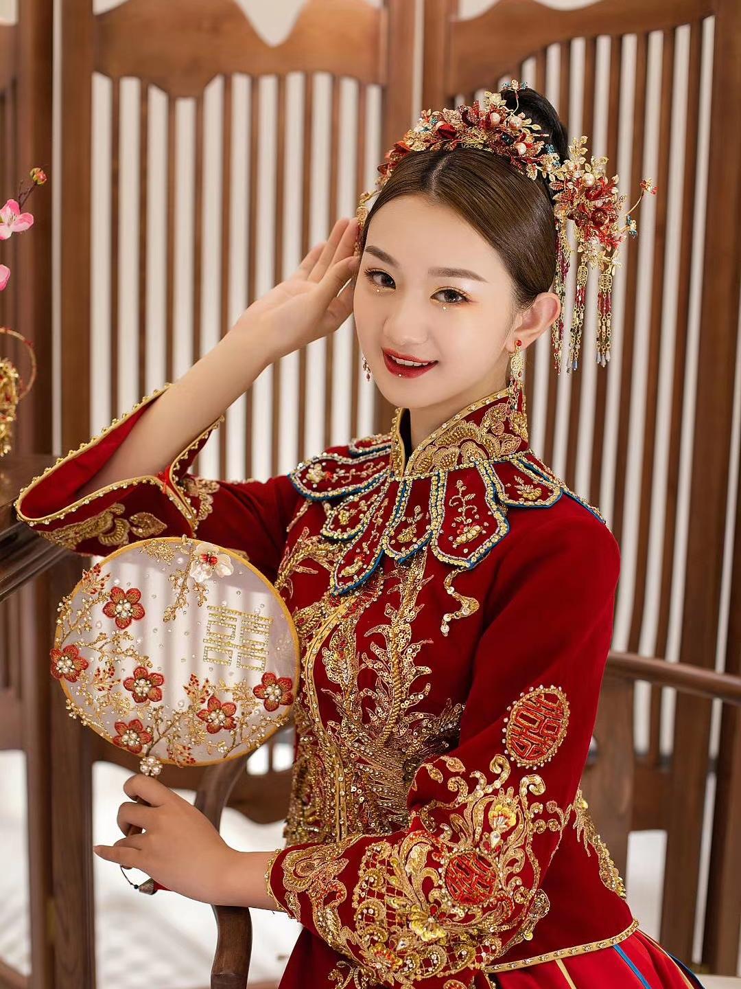 LOVEST洛维思人气爆款 秀禾服