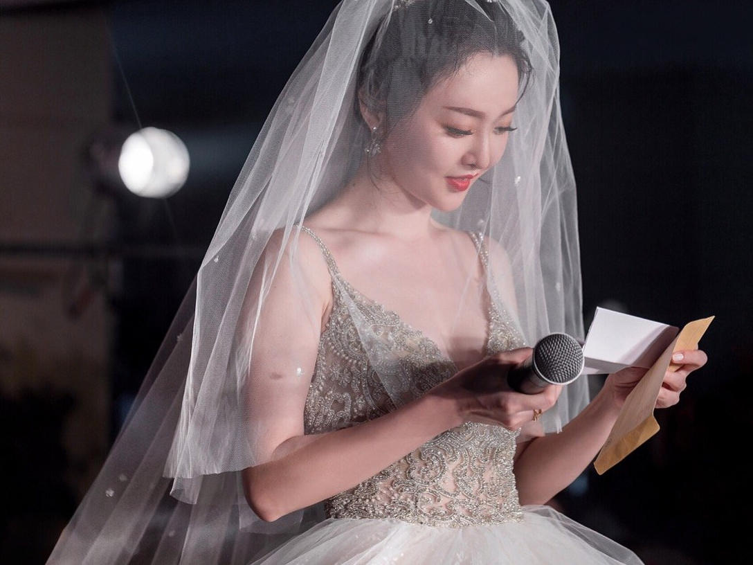 【致白轻奢】奢华大拖尾婚纱 7件套