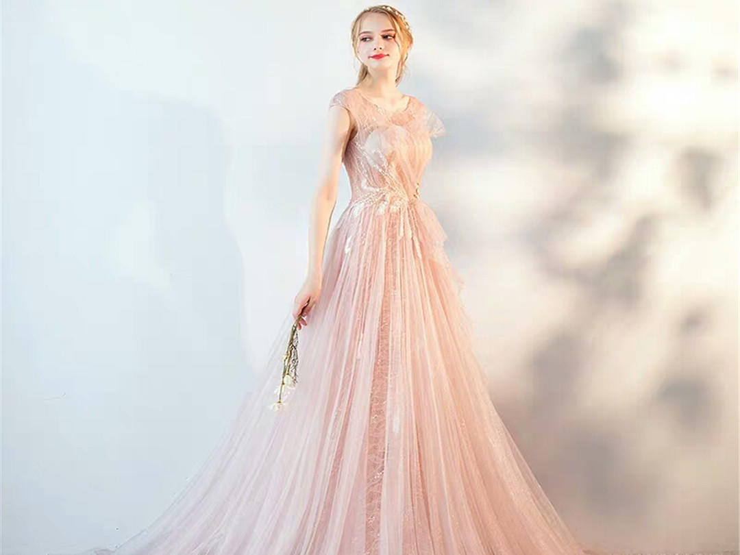 粉色敬酒服仙气梦幻显瘦长款礼服