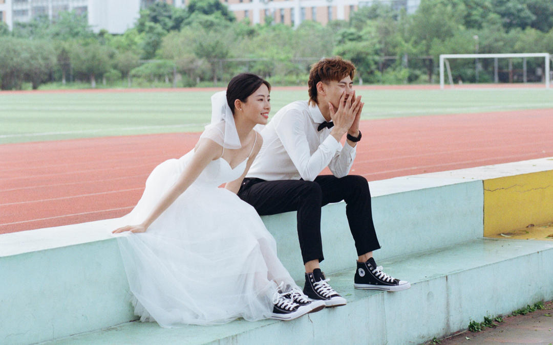 校园婚纱|在那段青葱岁月里，可曾有过一个人留驻