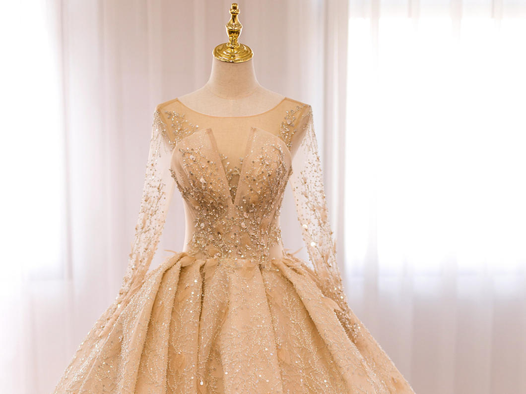 全场任选轻奢婚纱礼服租赁套餐