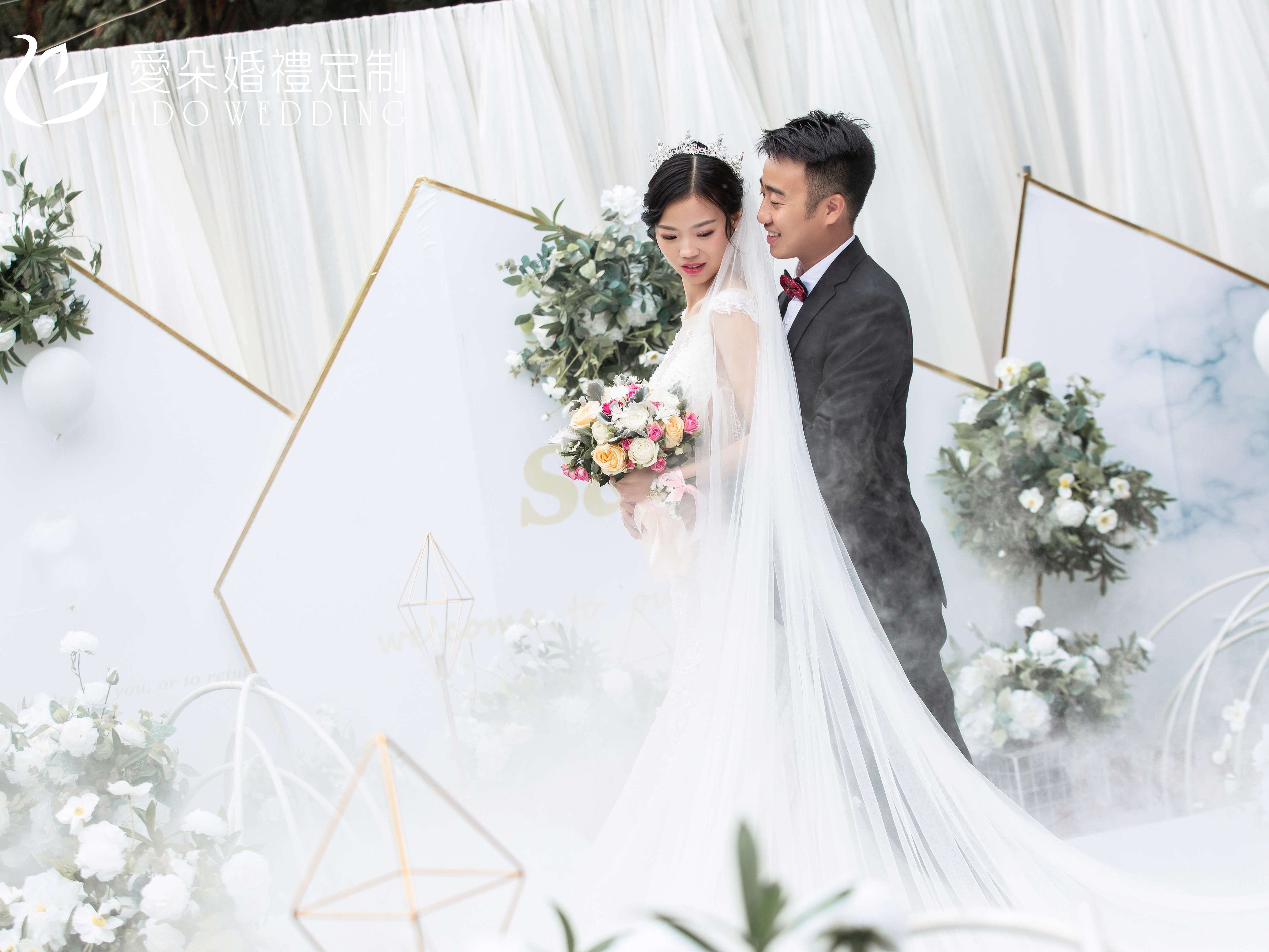 【爱朵高端婚礼定制】清新的户外——森系婚礼