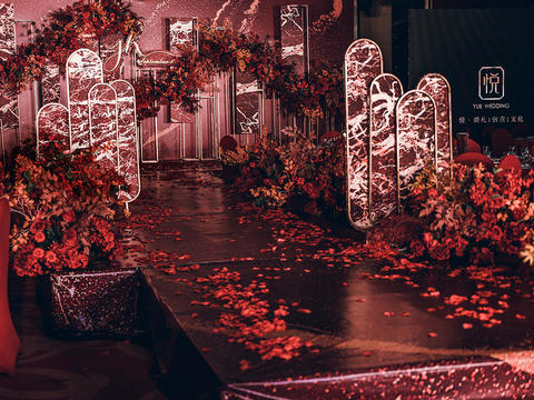 【超值性价比】奢华大红色温馨浪漫婚礼 花艺饱满