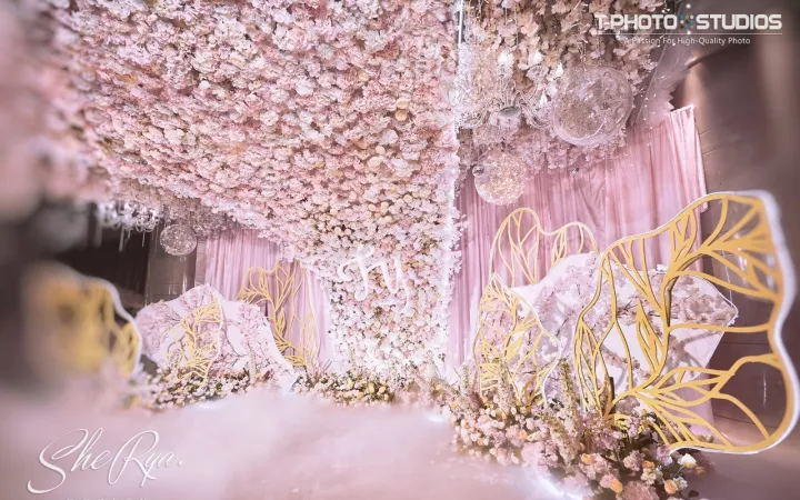 SheRya Share |罗曼蒂克花园