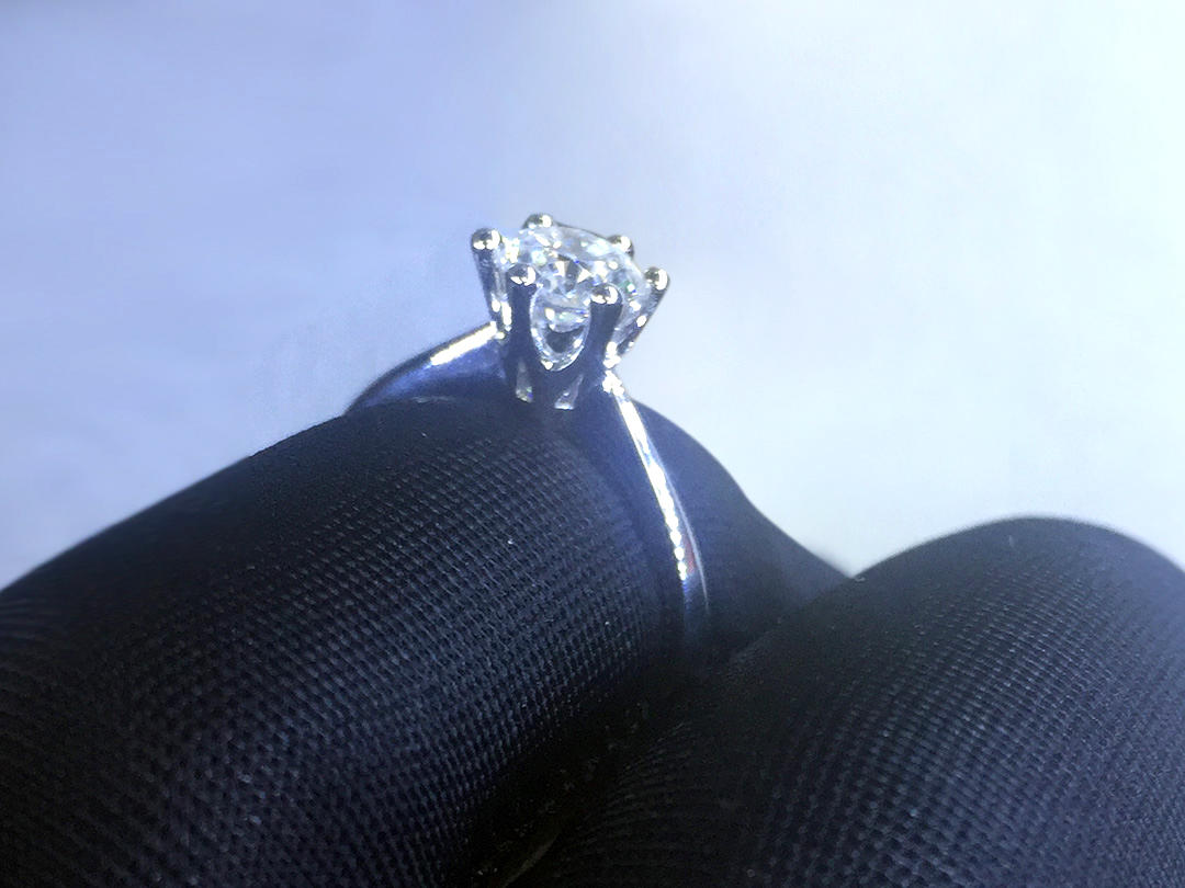 三万预算一克拉钻戒 西安实体 H色完美切工