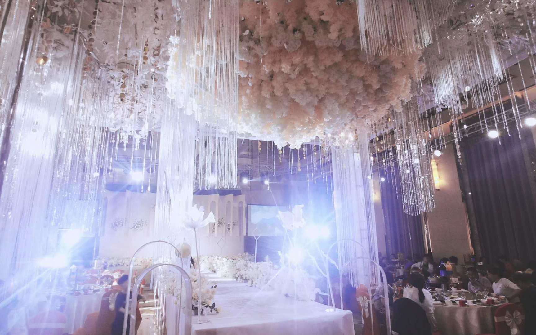 四季繁花精致婚礼，轻奢香槟粉