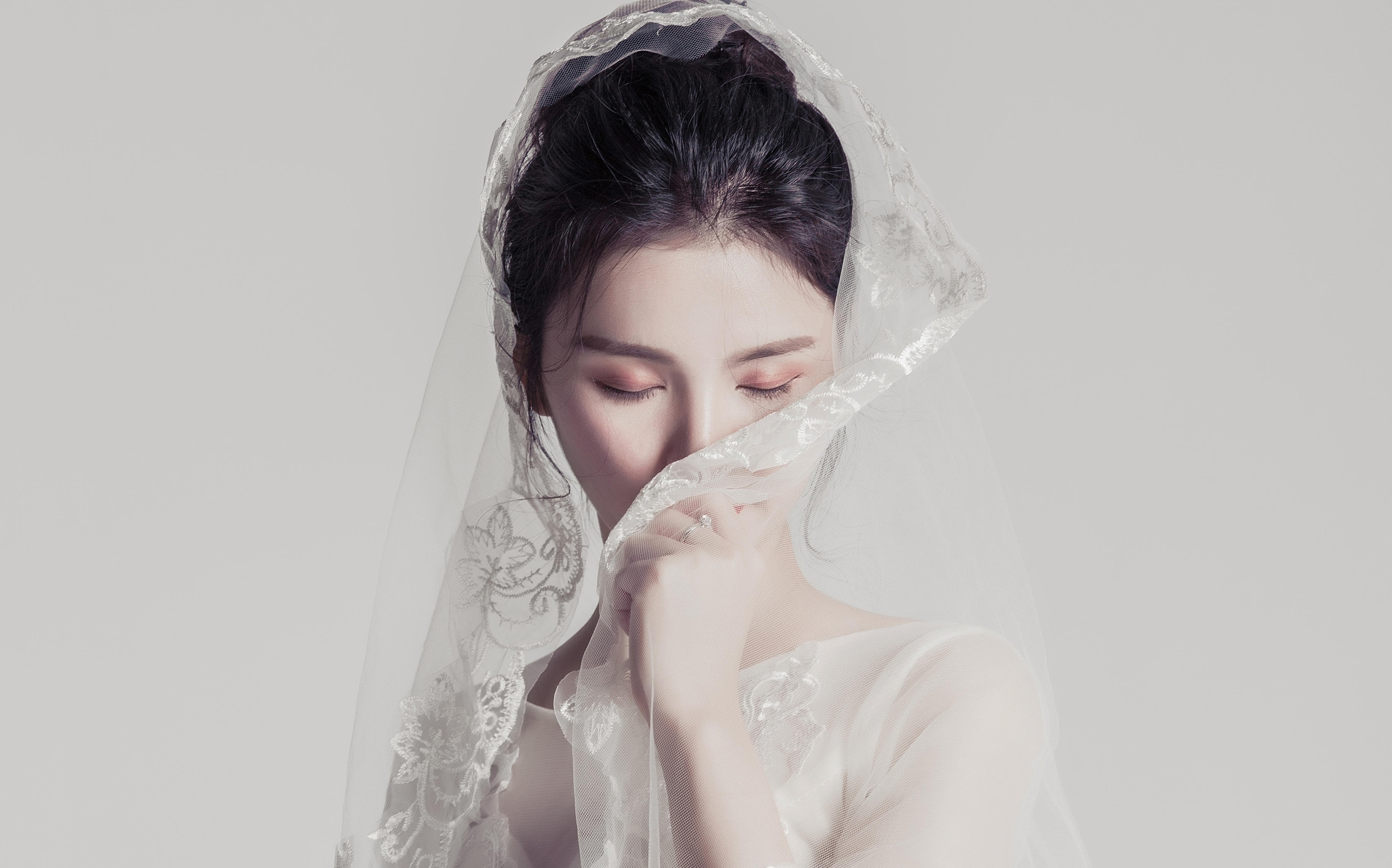 河源一米摄影，微复古婚纱室内拍摄