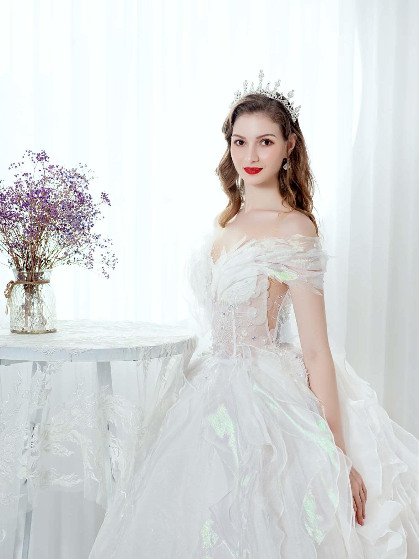 【苏恩定制】潮品婚纱+奢尚礼服+国风秀禾+伴娘服