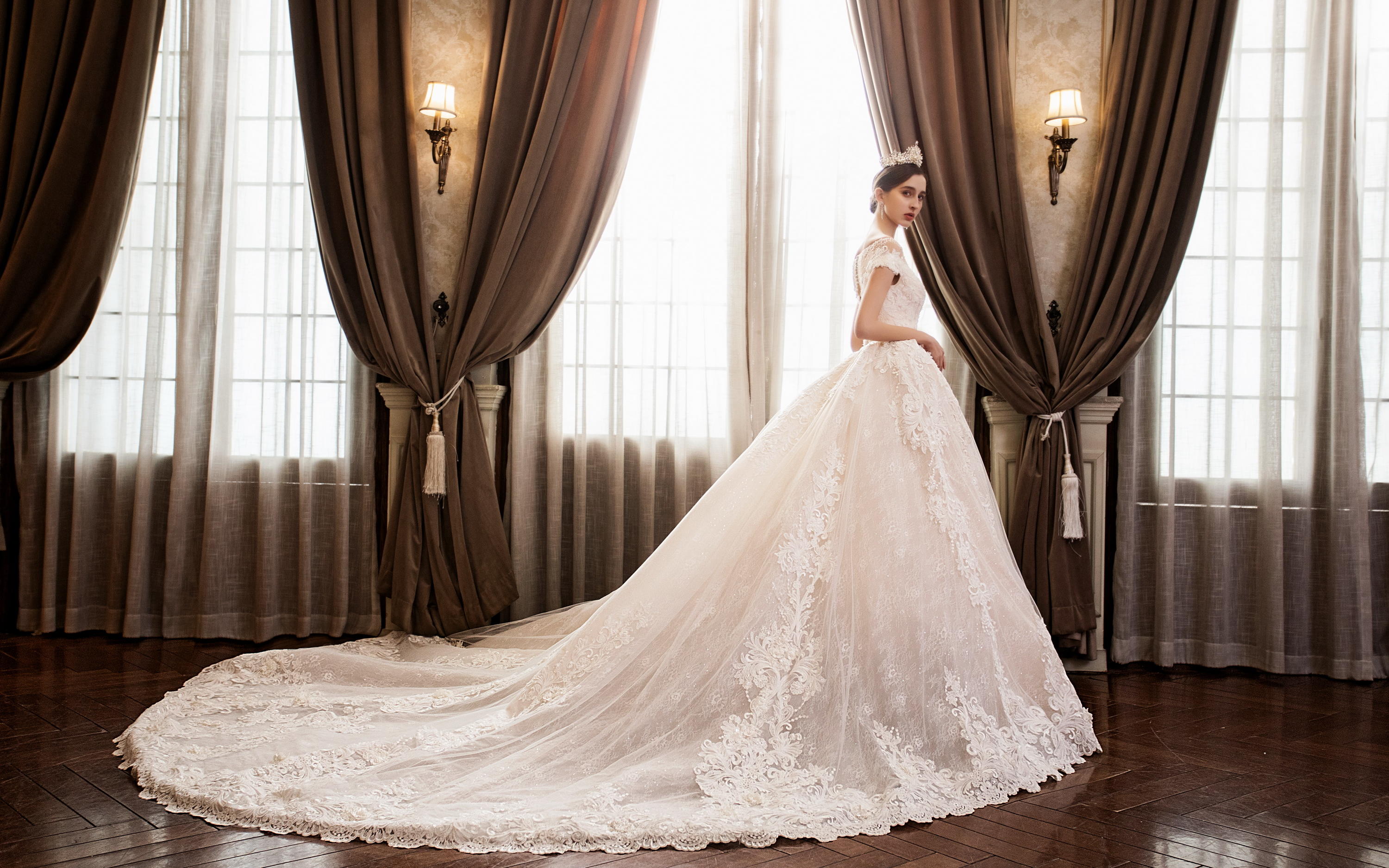 蒙娜丽莎礼服馆 2019新品发布