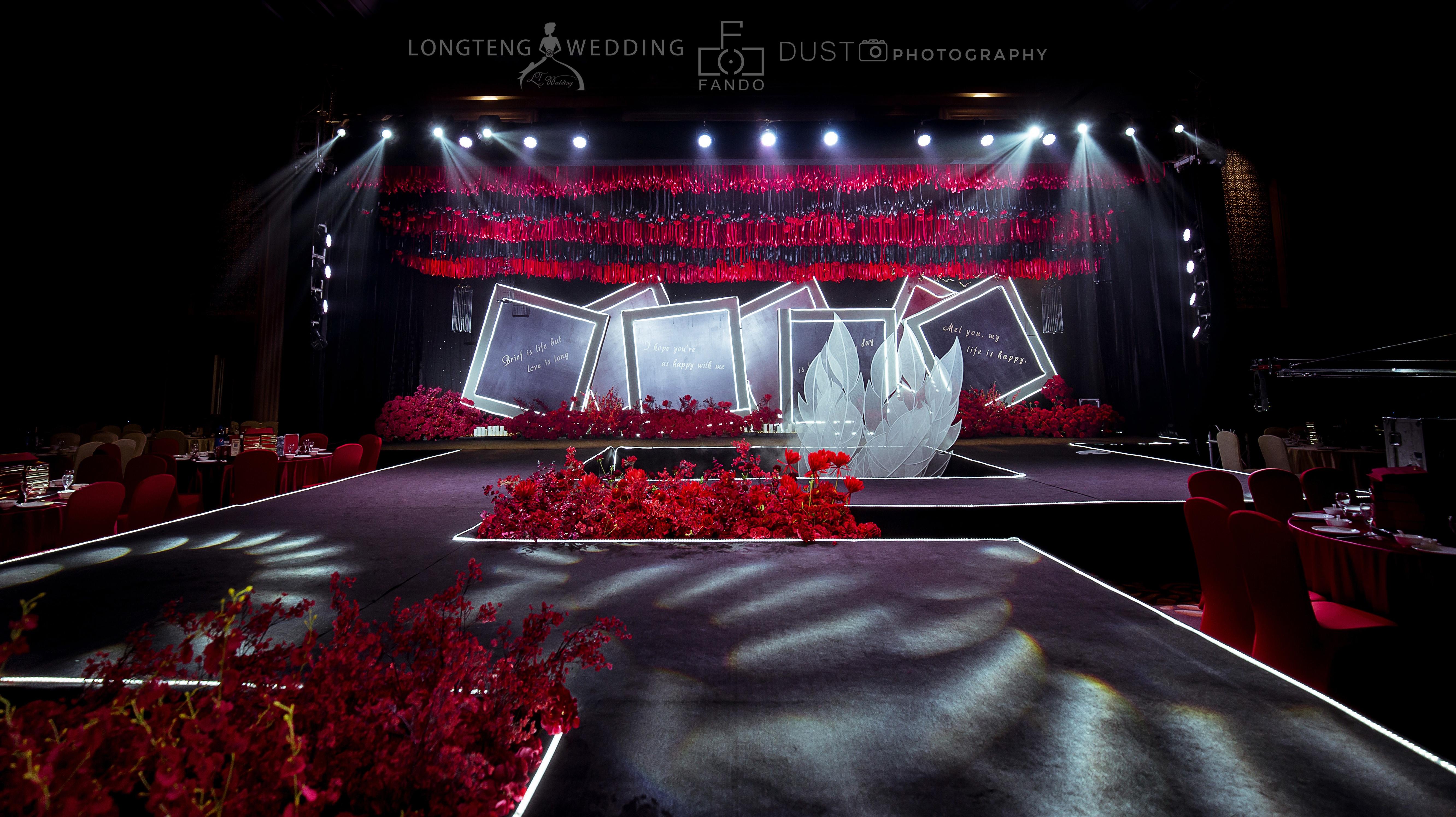 【首席团队】红黑色大气婚礼+包四大金刚