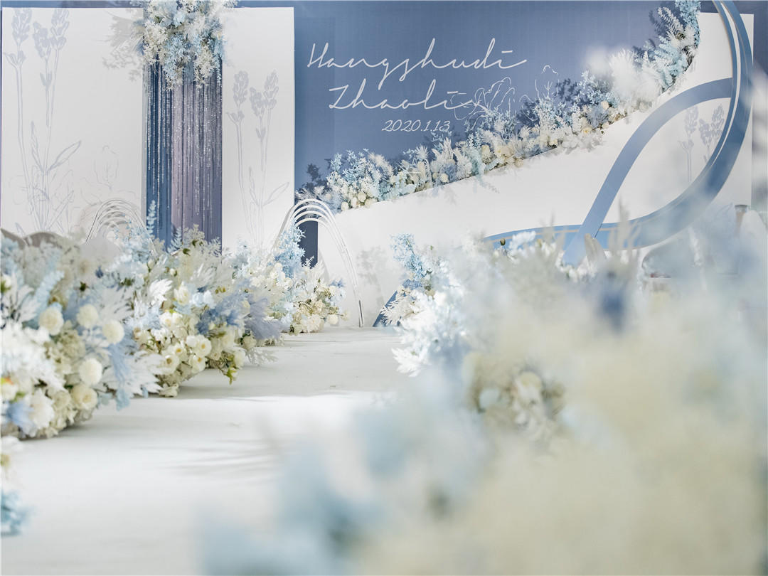 迷之出品—静谧雾霾蓝+四大金刚