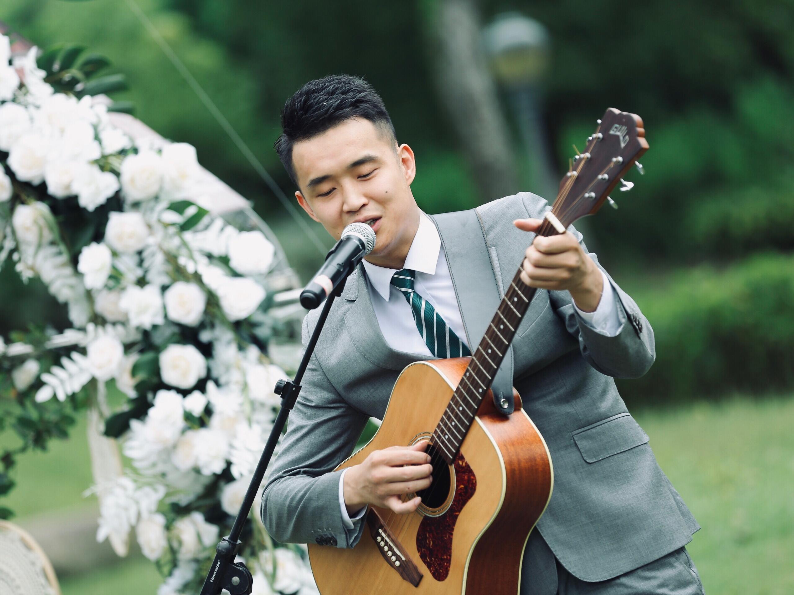 范立【户外婚礼】网红婚礼主持 小众隐奢