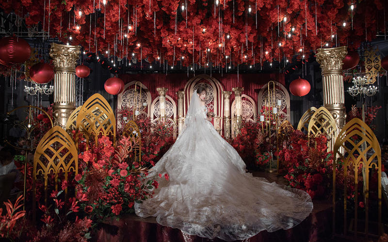 新娘管家红色迷醉婚礼  