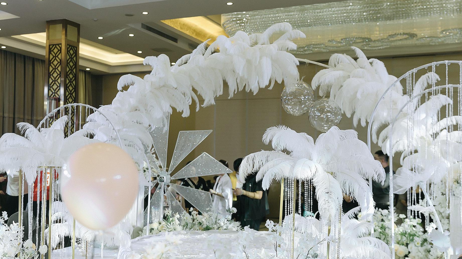 邯郸市艺都高端婚礼白香槟