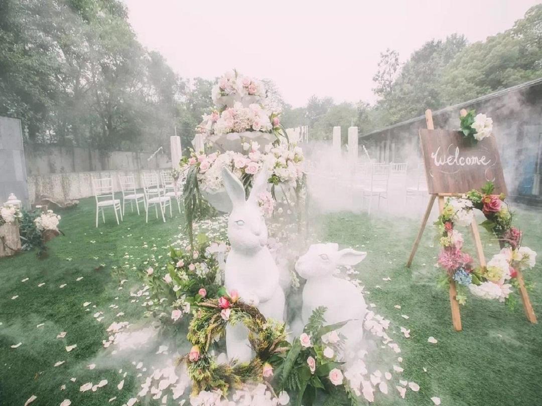 奢华梦幻爱丽丝梦游主题定制婚礼