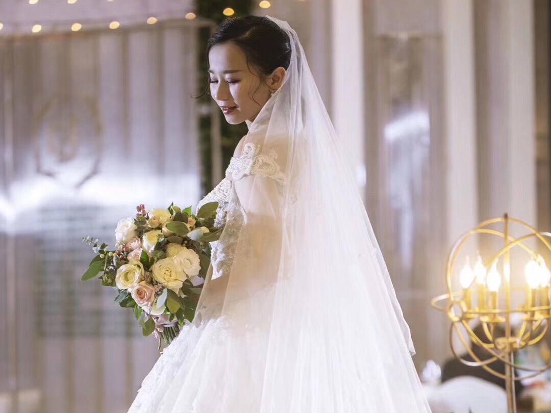 「MIA钜惠套餐」三件套＋跟妆＋伴娘服