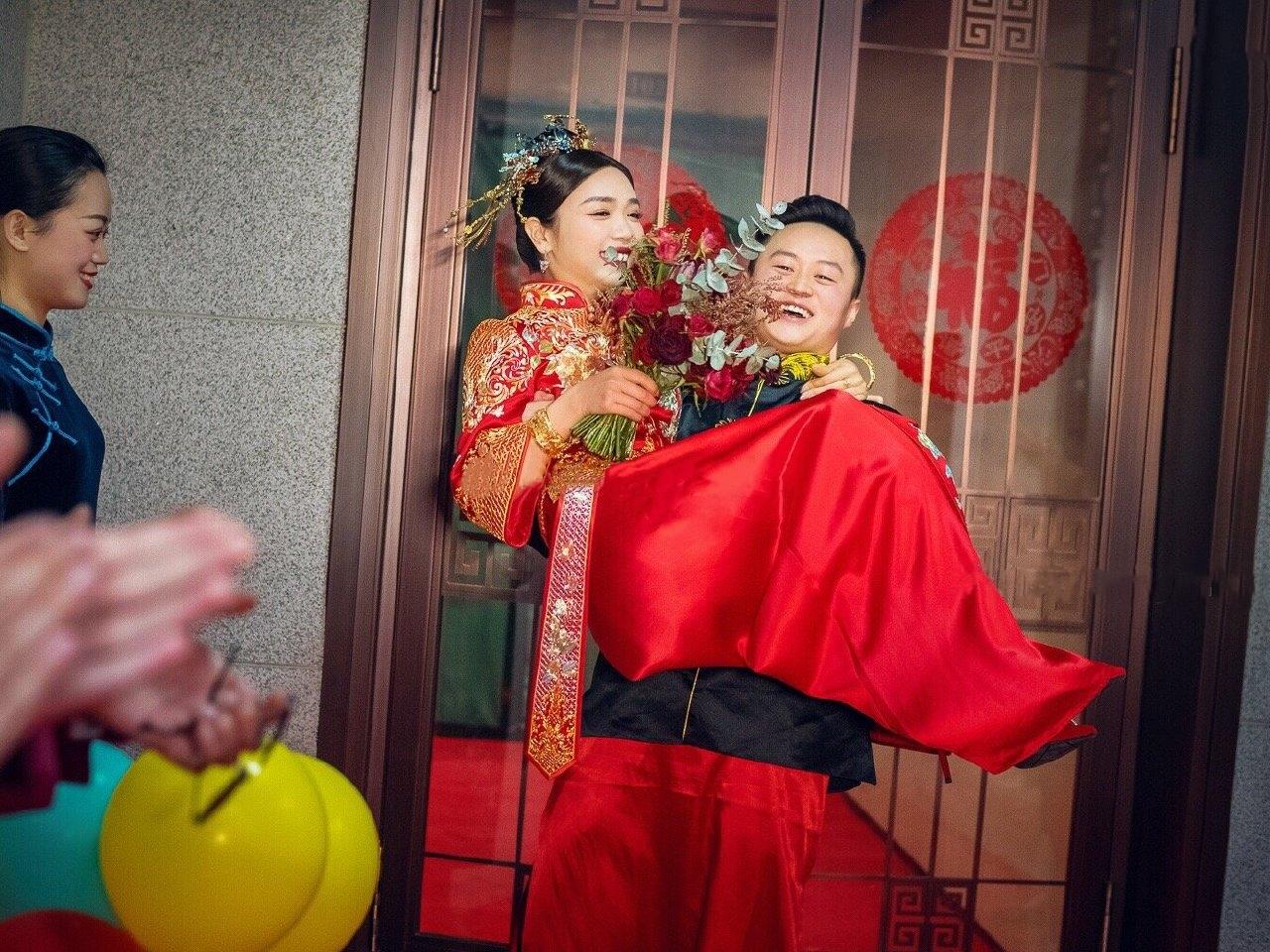 《红馆新娘》总监级化妆师----微微老师