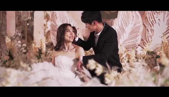 限时优惠简约大气香槟色婚礼 衢州万达广场店