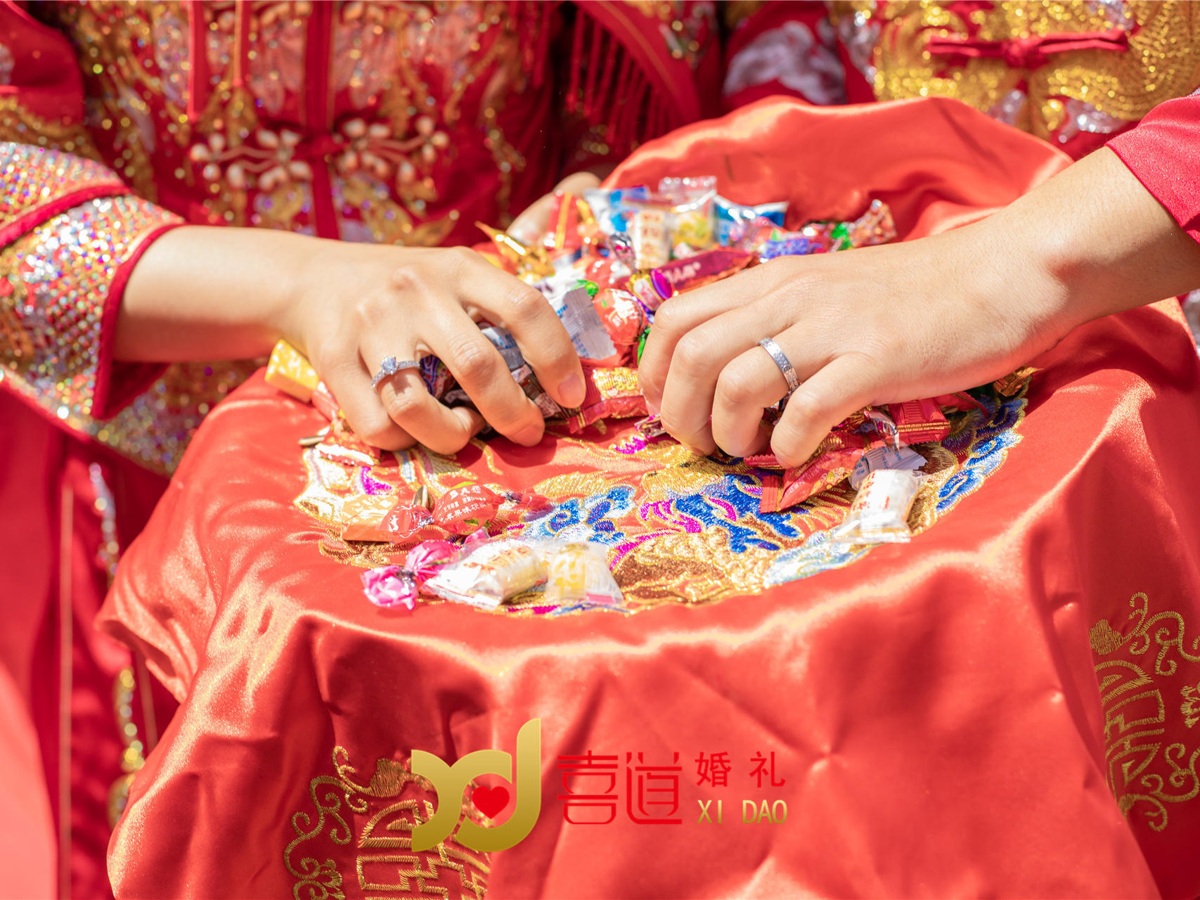 中式婚礼 >  2021大气婚礼布置 农村户外