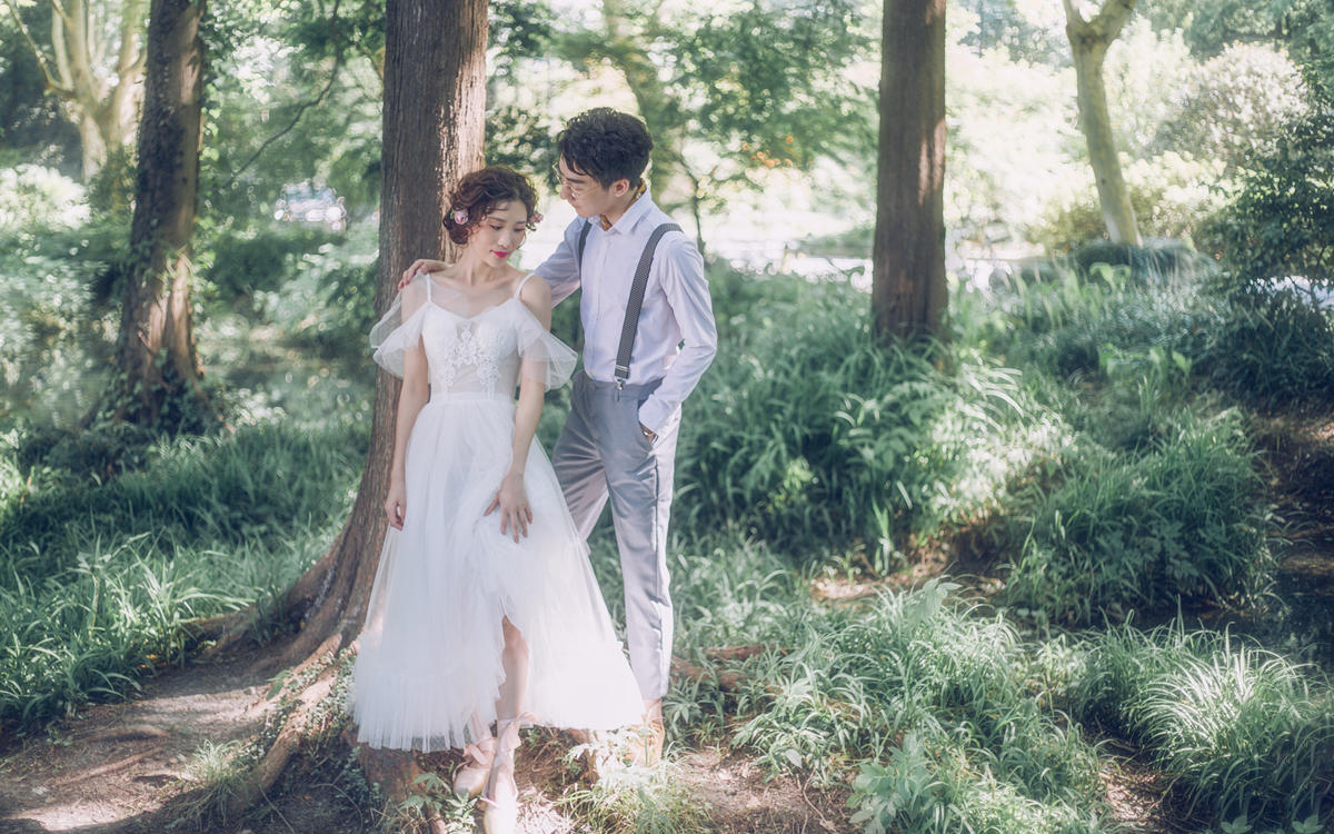 包往返路费+包住宿+一对一服务+总监团队