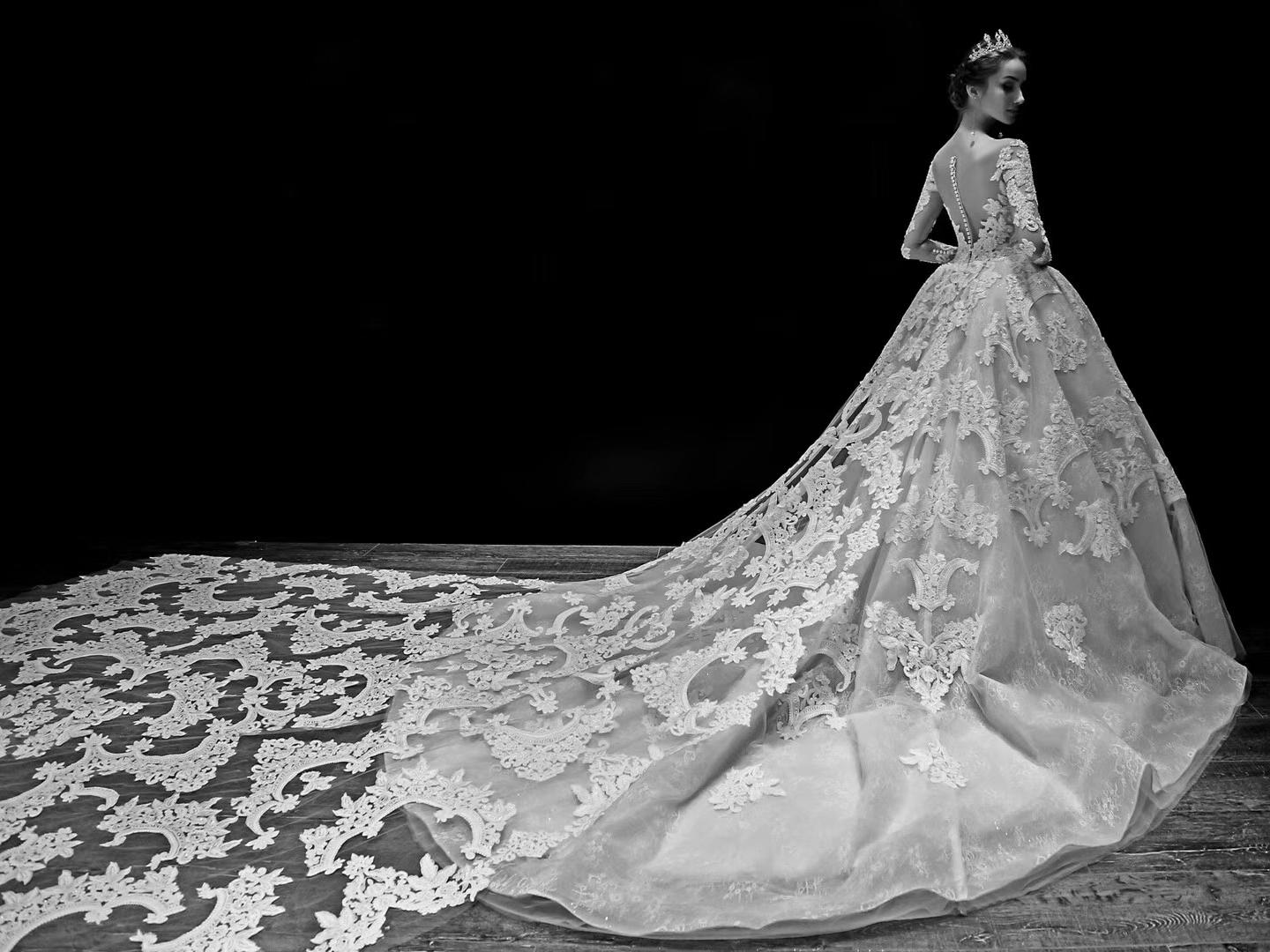 【楼·蘭君】奢华高订婚纱6+3