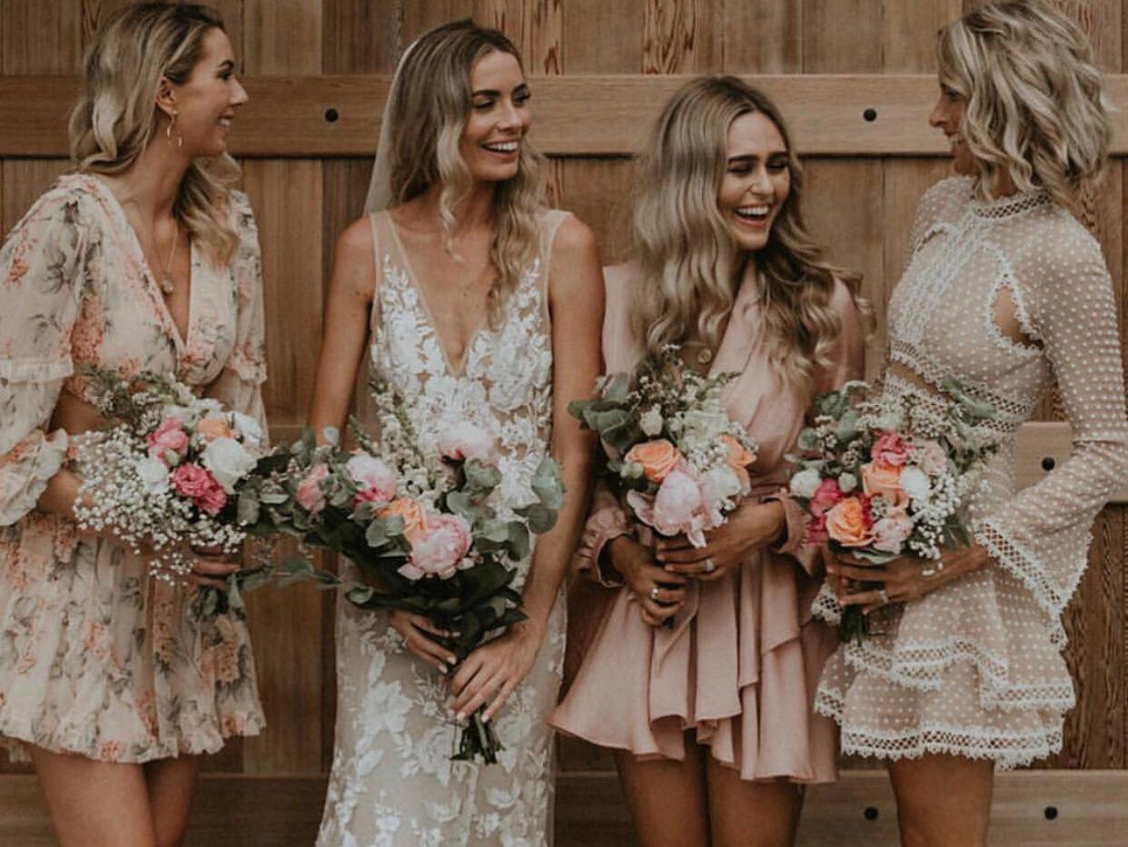 【新店钜惠·vip套餐】超值五件套+跟妆+伴娘服