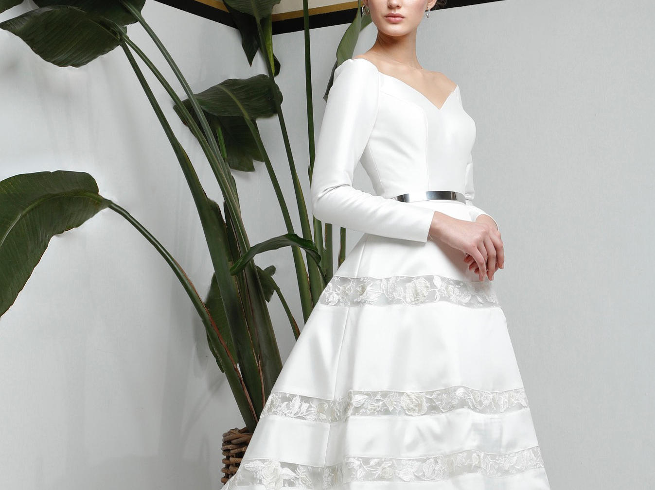 花田硬核婚纱霸占津城封面