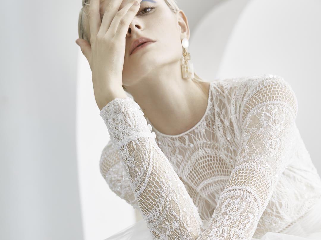 U&M进口高定婚纱超值9件套+男装定制一套