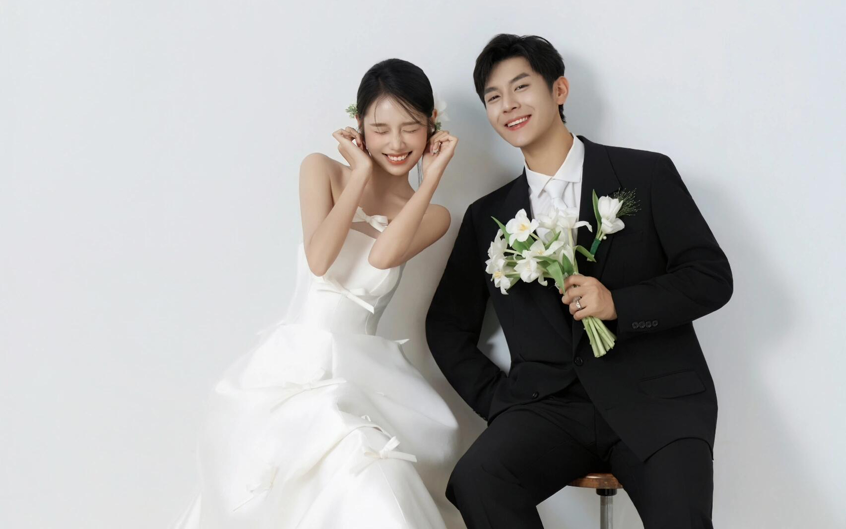 爱惨了我的极简主纱婚纱照