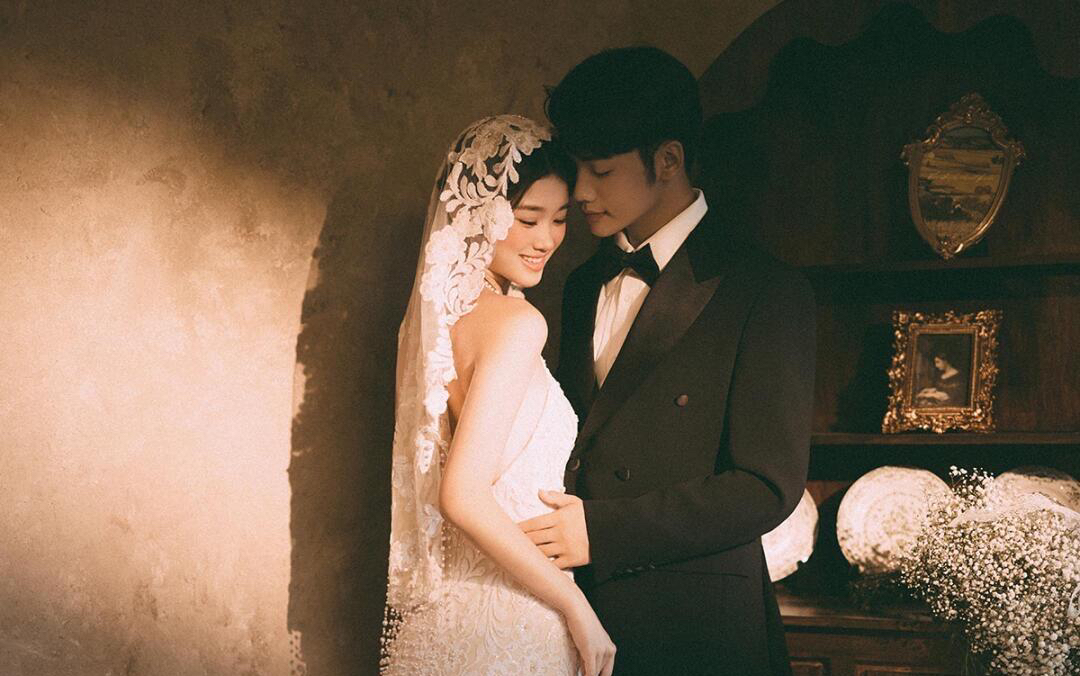 心动款｜法式复古光影婚纱照深入我心