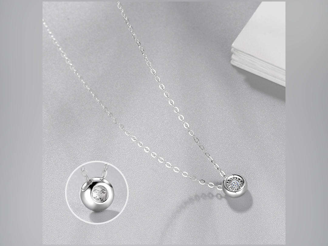 钻石挂坠| 18K金吊坠/3倍显钻/送礼自戴项链