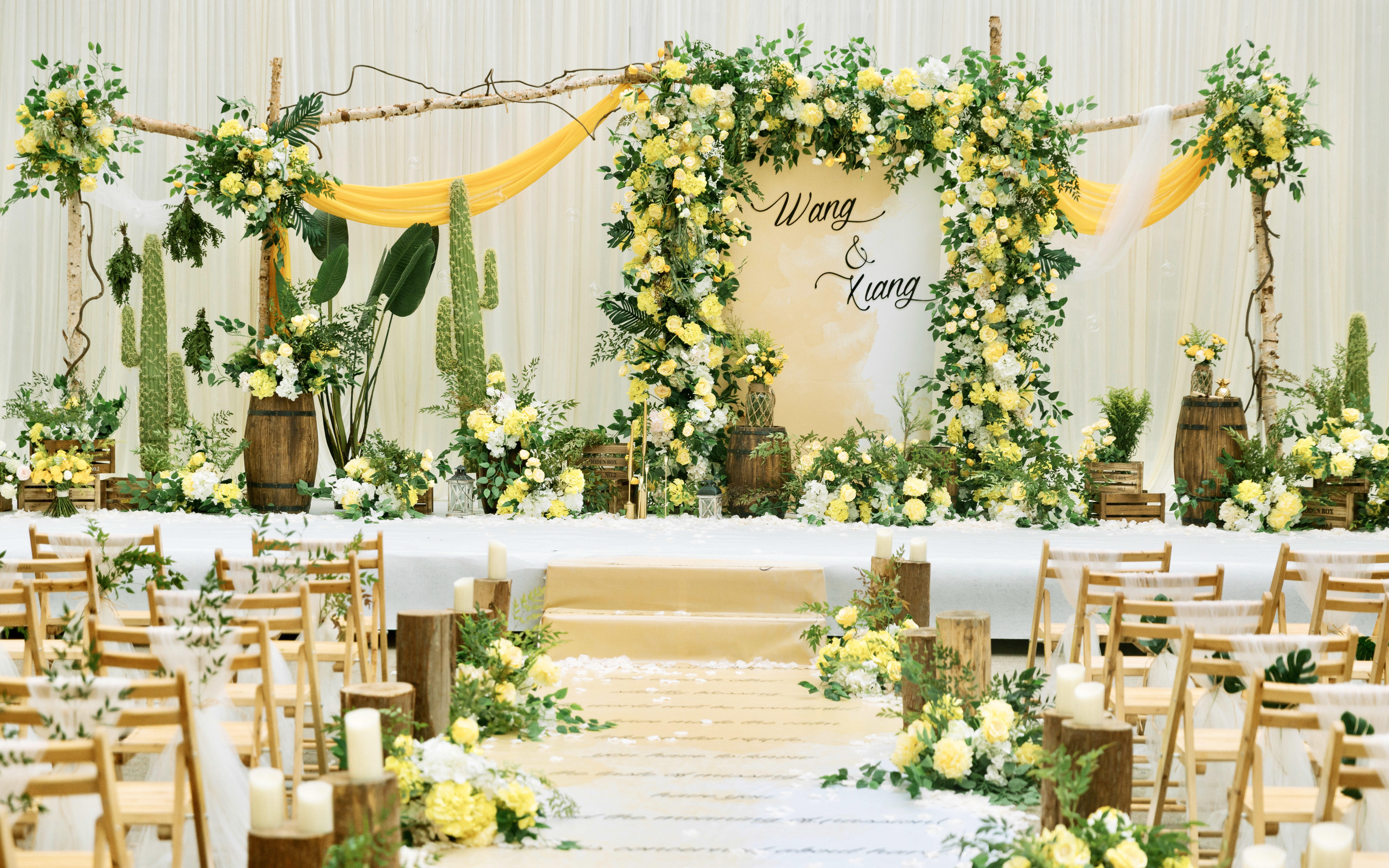 户外 清新 柠檬黄 婚礼