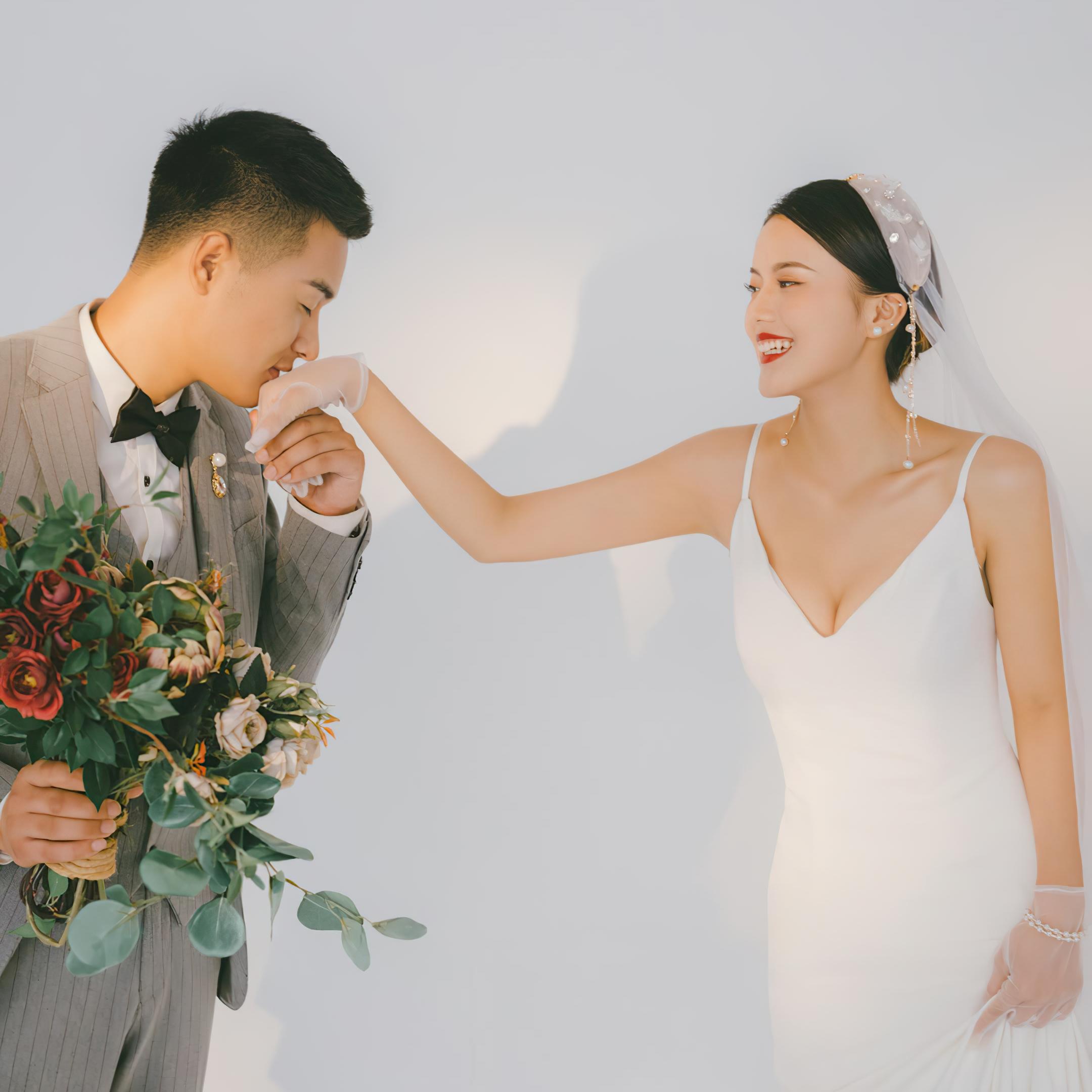 婚纱大礼包+内外双景+精修＋海报